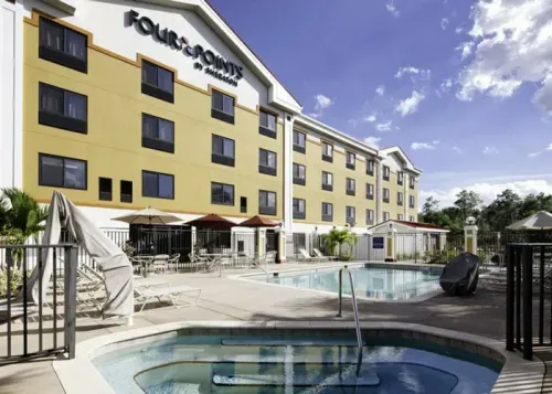 best hotels in fort myers